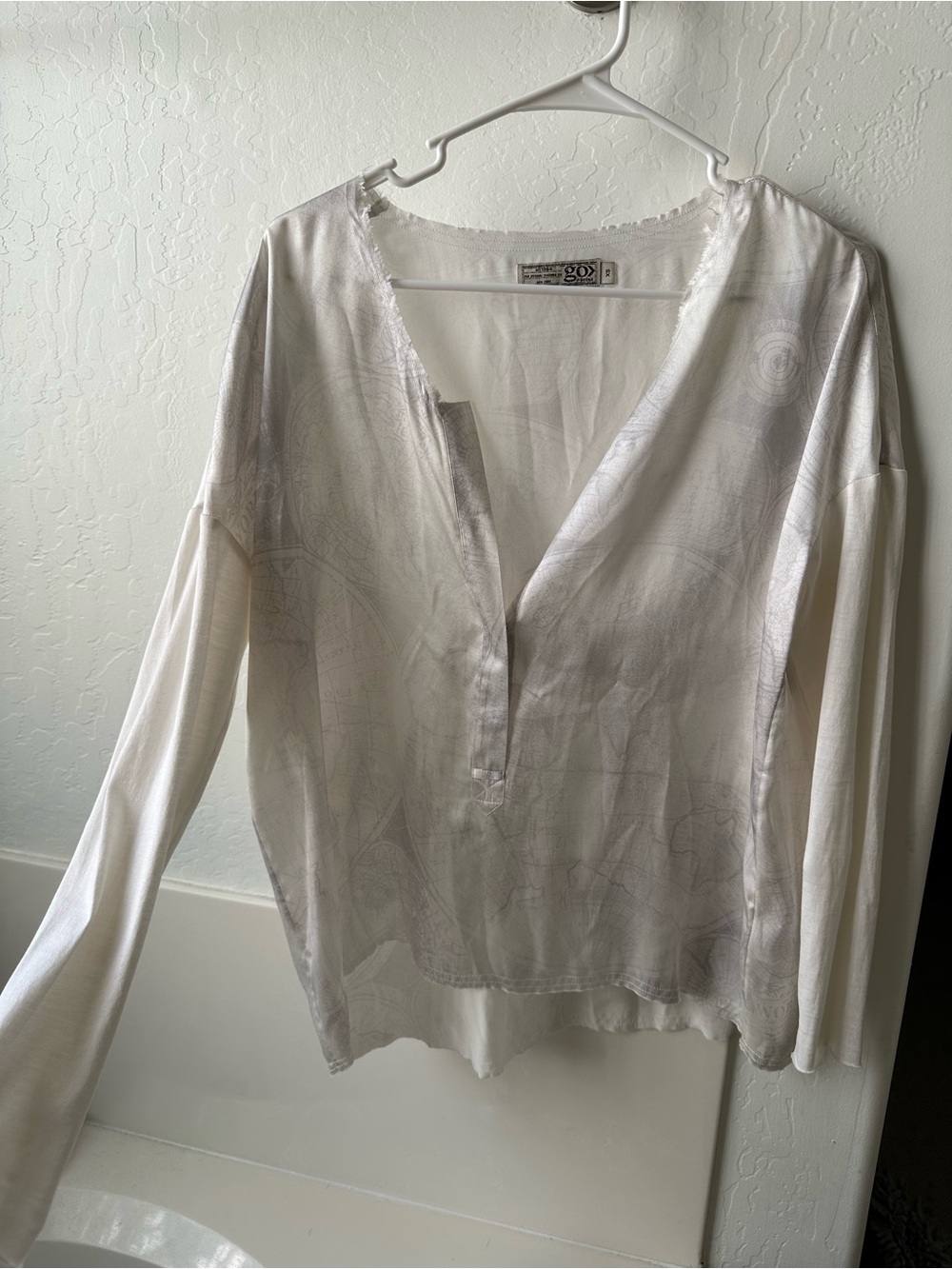 Cream V-Neck Long Sleeve Women's Top
